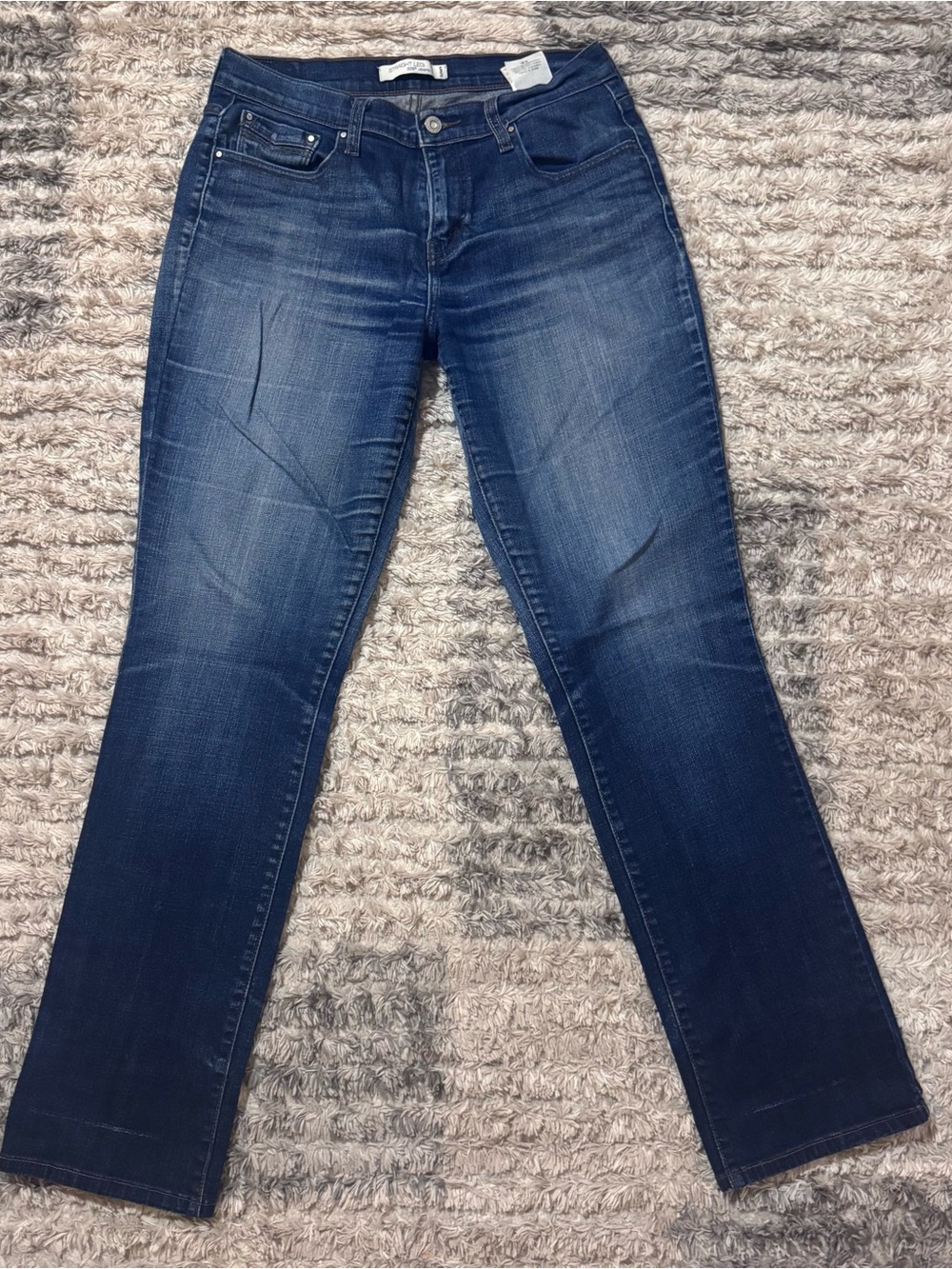Levi's Women's 505 Dark Straightleg Jeans